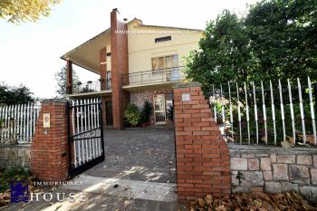 Villa Viale Colesanti (rif.14) [/GEST/immagini]  