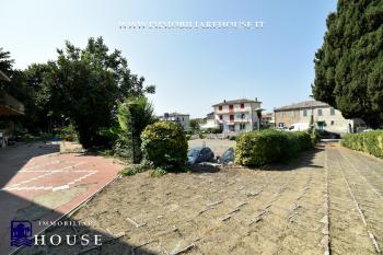 Maestosa villa al centro della città Bolsena (rif.35) [/GEST/immagini]  